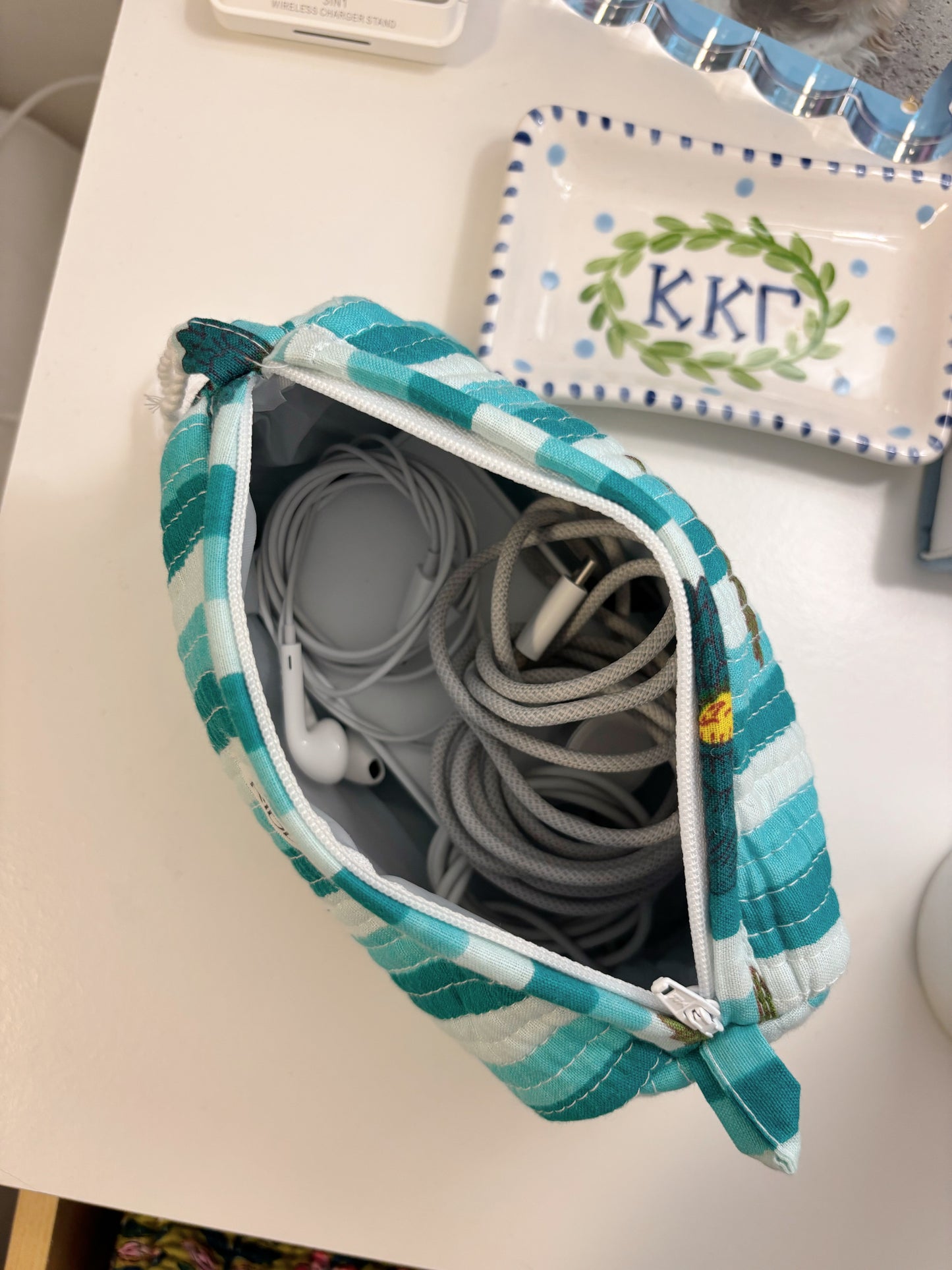 The Vanity Bag - Medium