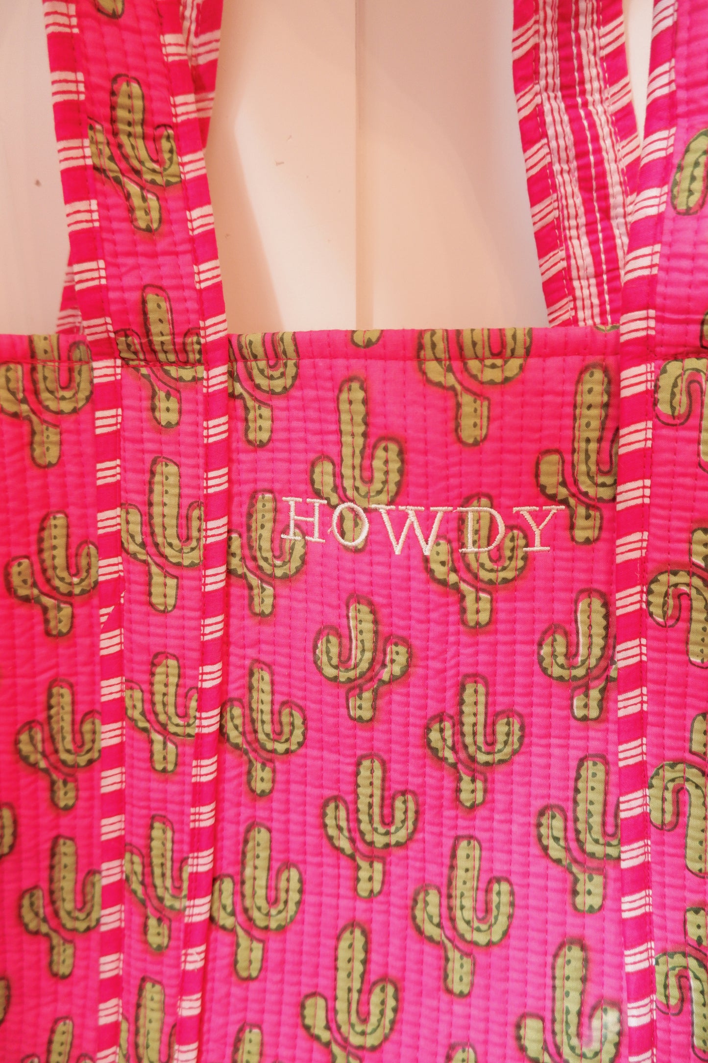 THE ‘HOWDY’ OVERSIZED TOTE BAG
