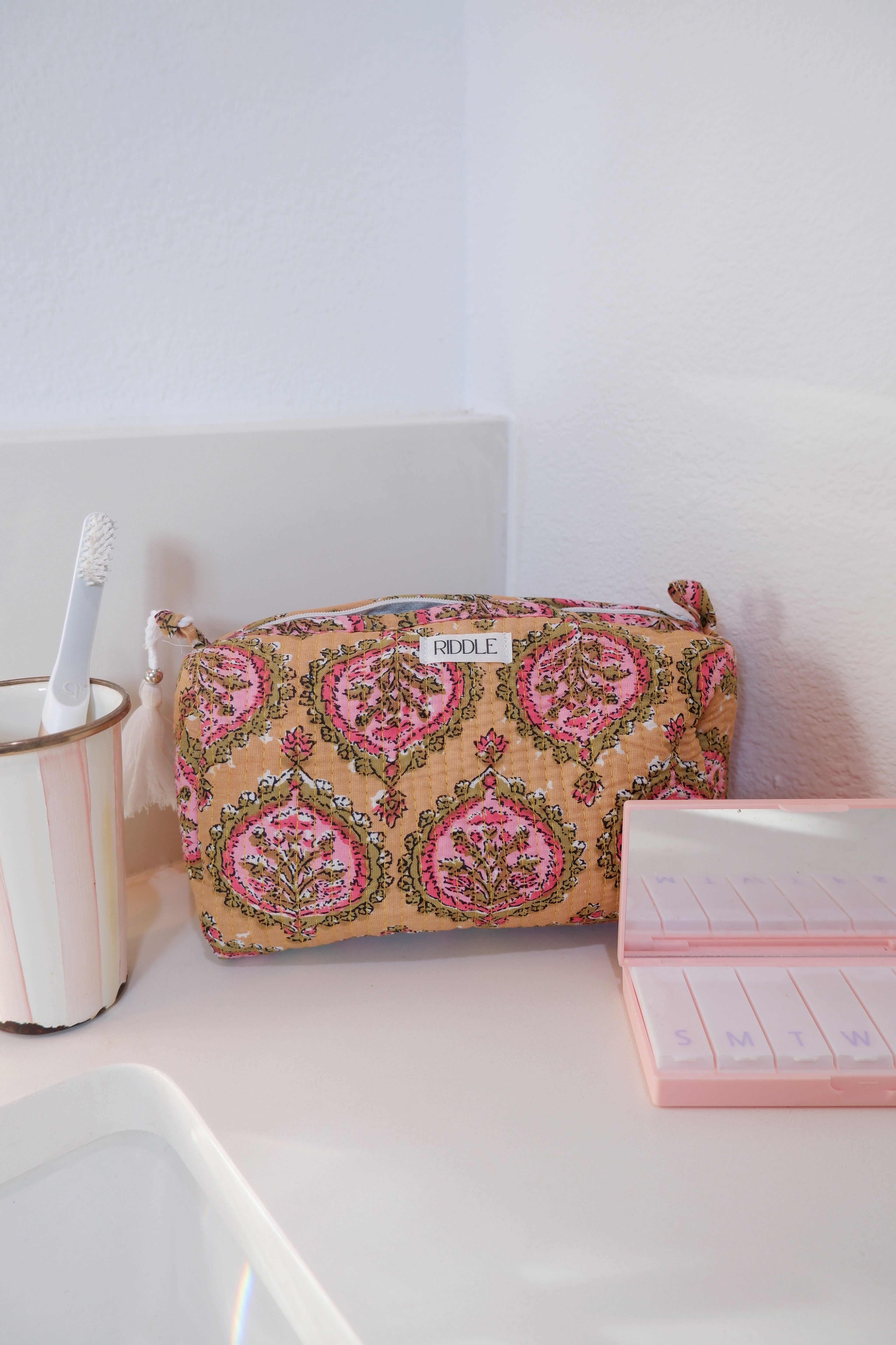 The Small Vanity Bag