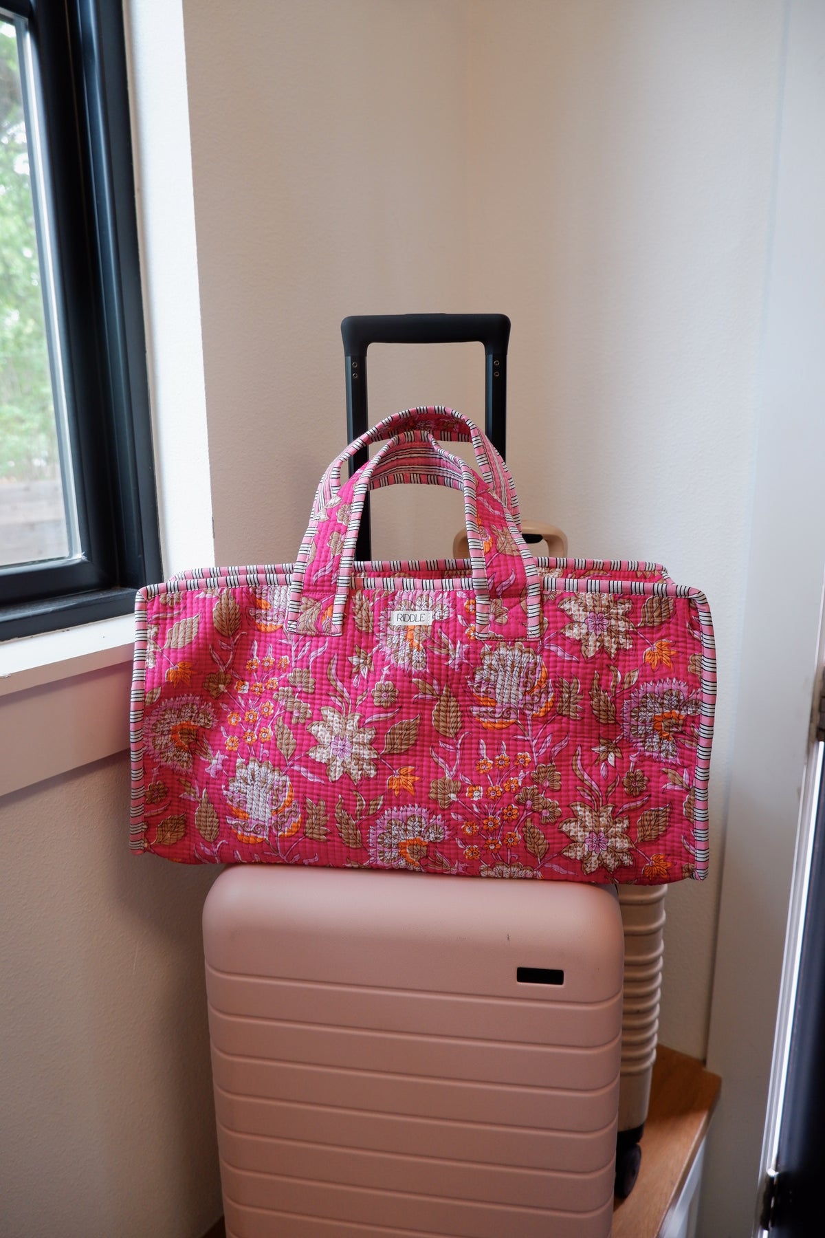 The Mahjong Bag in Hot Pink Floral