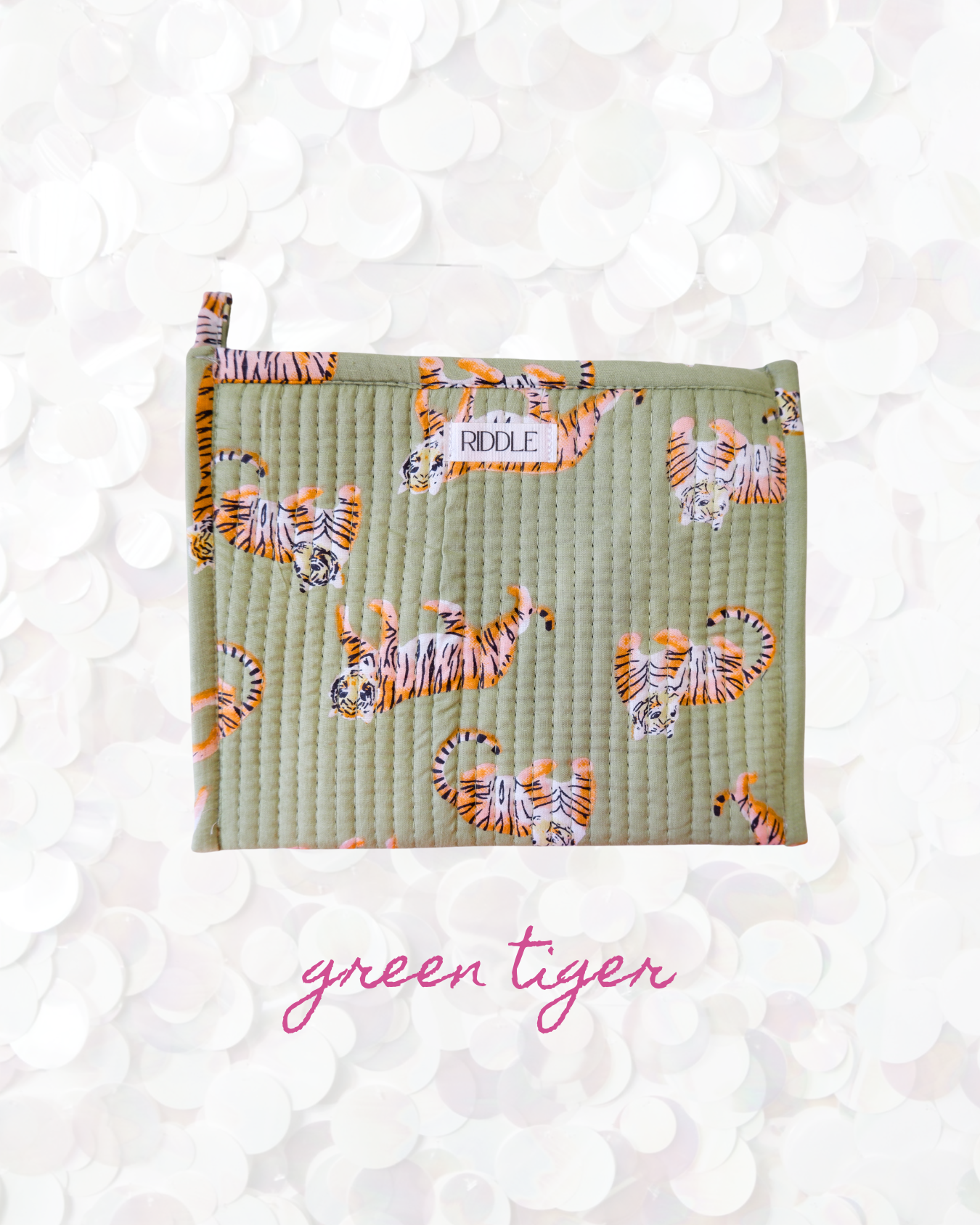 The Flat Pouch