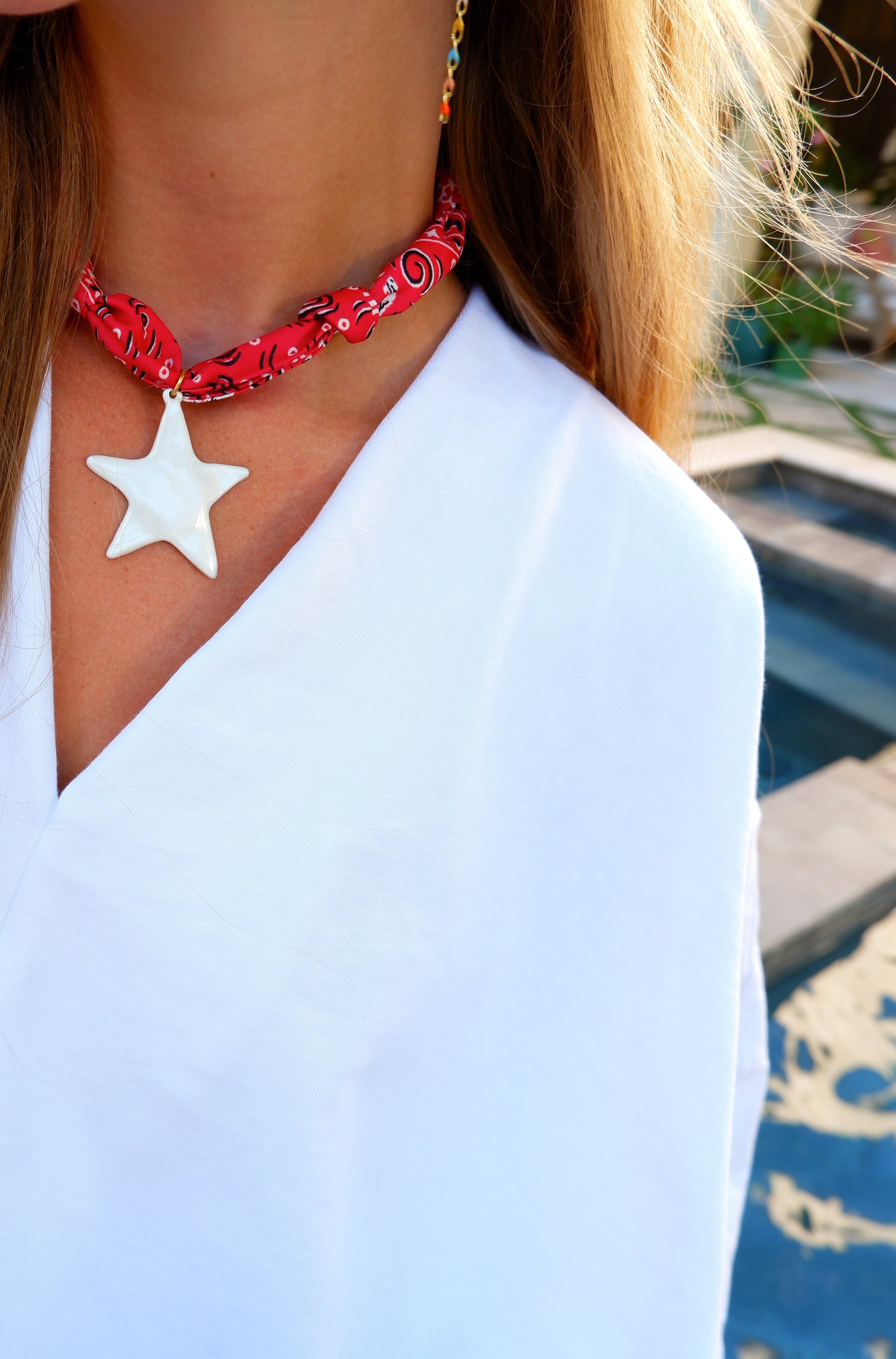 The Red Bandana Twilly