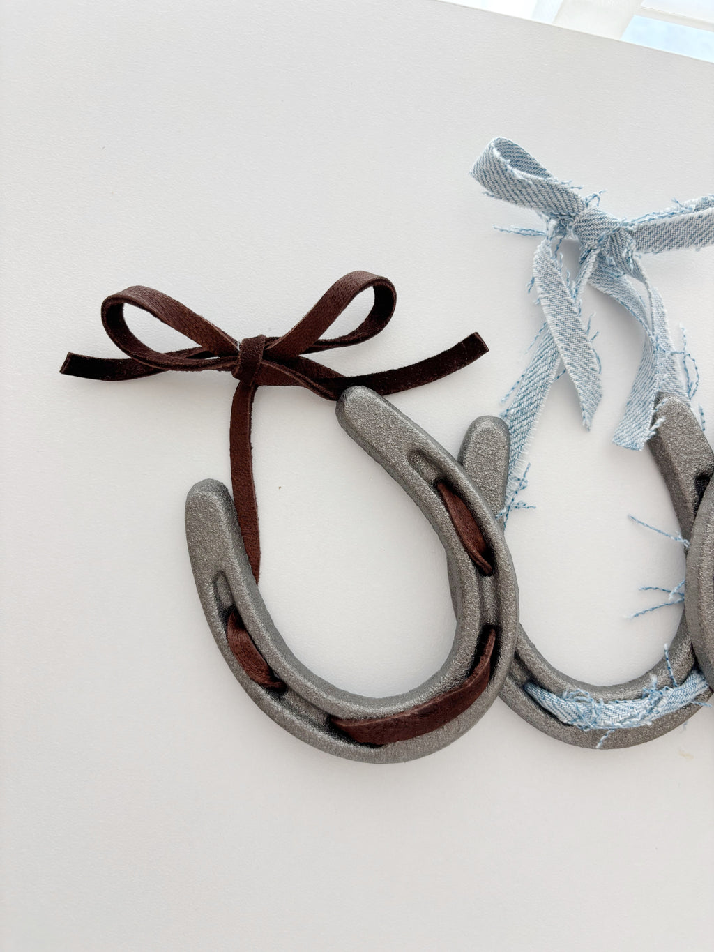 The Horse Shoes