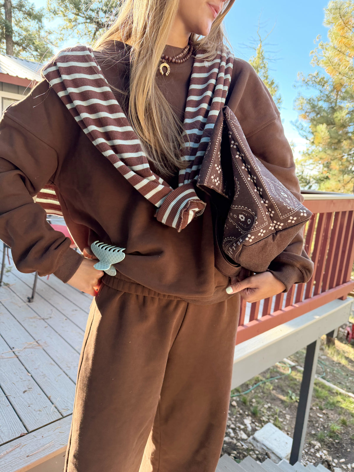 The Lucky Horseshoe Set in Mocha
